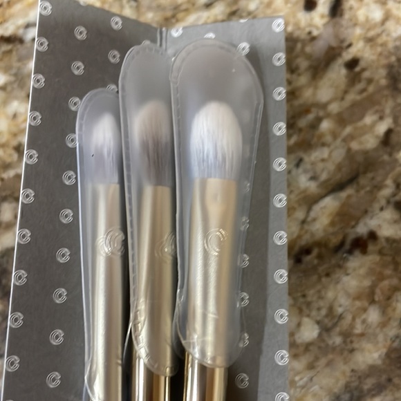 Complex Culture All Eyes Brush Trio - Picture 3 of 9